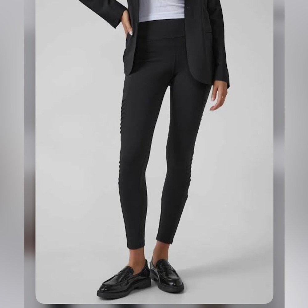 NEW ATHLETA Delancy Urban Tight